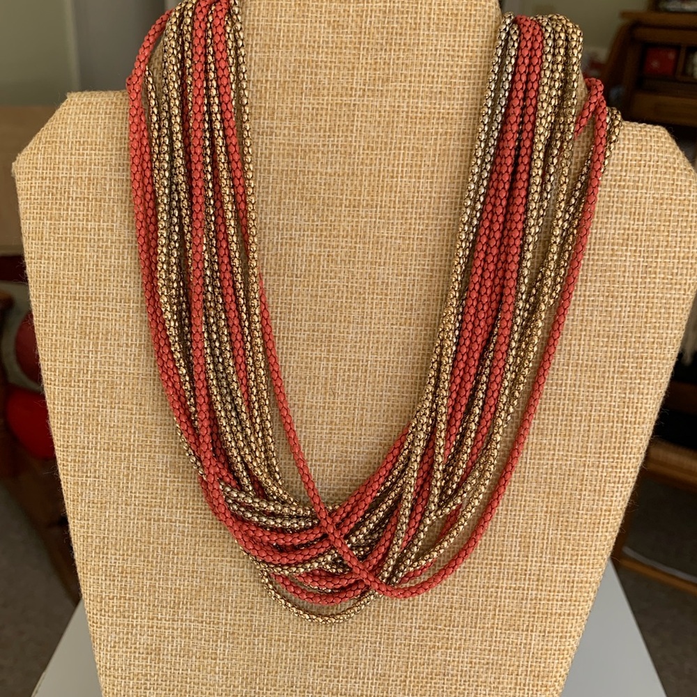 Waterfall necklace in salmon and gold. - Picture 1 of 5